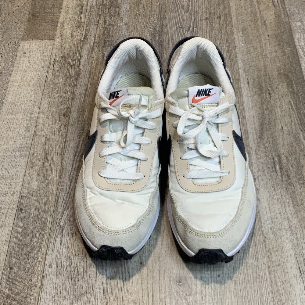Nike Womens Waffle Debut DH9523-102 White Running Shoes Sneakers Size 11 - Picture 2 of 10